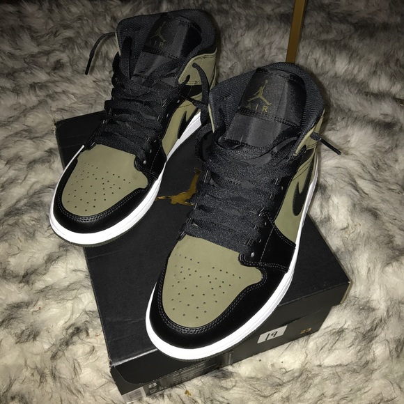 Jordan 1s olive green Clearance